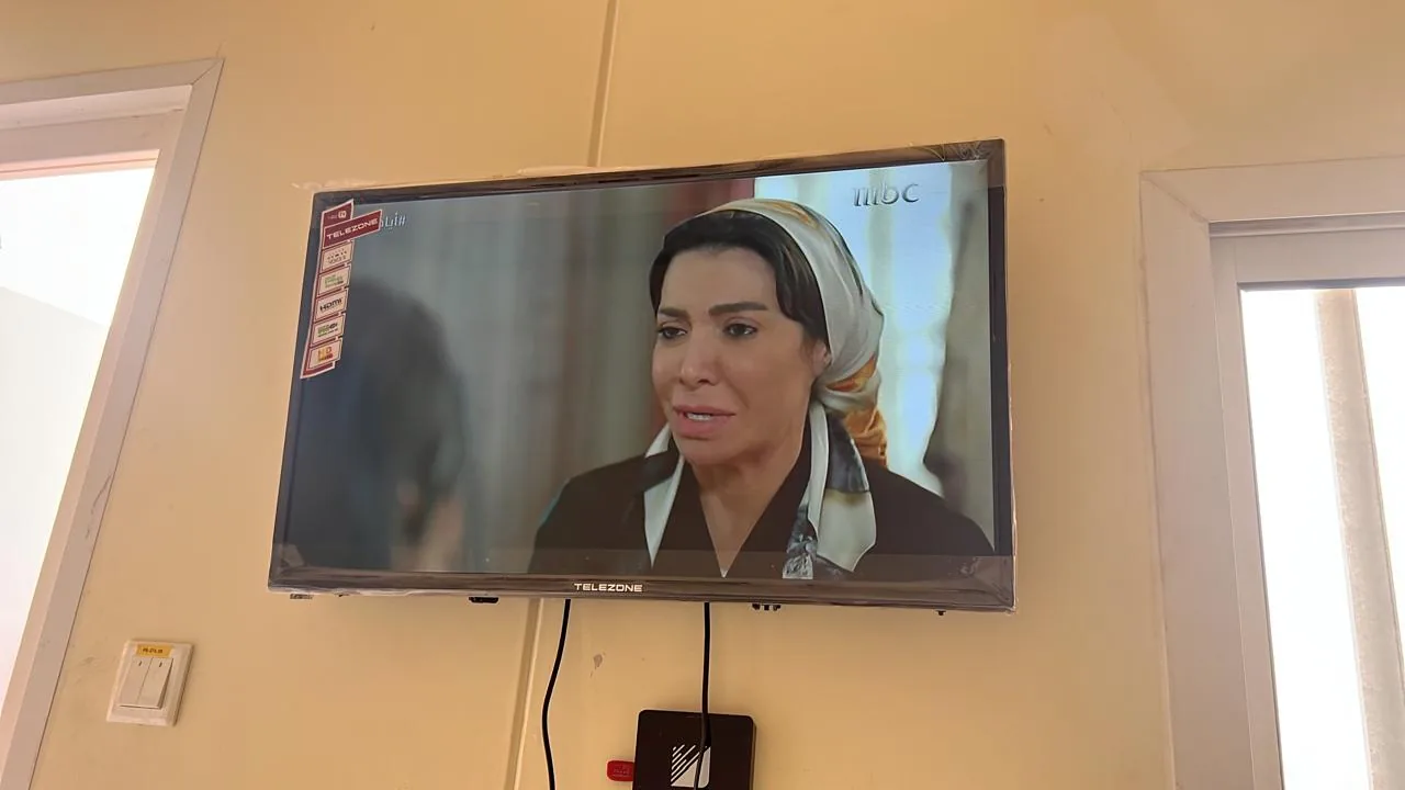 Jubail workforce-accommodation reference depicting tV Activation in Camp Accommodation Room - Tecnicas Reunidas Labour Camp